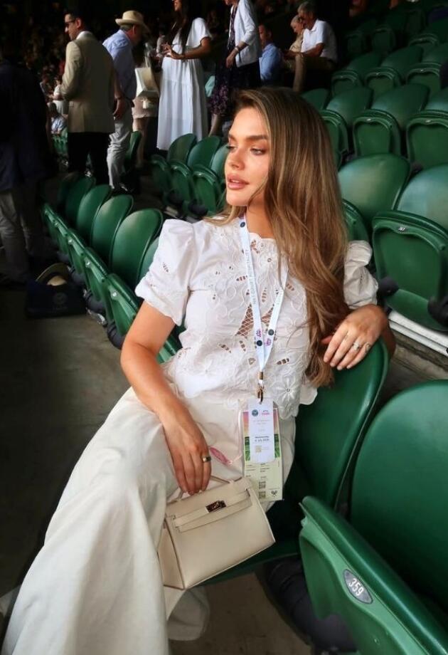 Wimbledon stil je svuda. Evo kako ga kopirati kroz high street komade.
