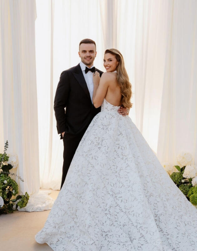 Ovo vjenčanje izgleda kao modni editorial. SAZU Weddings otkriva priču iza kadra.