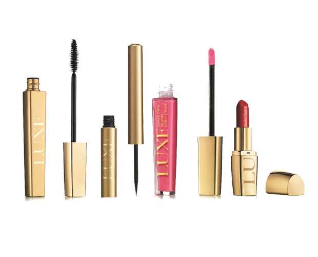 MODAMO.info i Avon vas daruju LUXE make-up linijom!