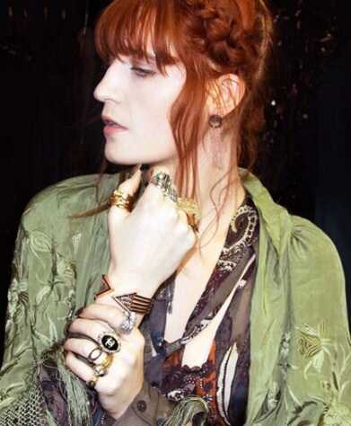 Florence Welch u dizajnerskim vodama