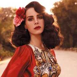 Lana Del Rey ponovno na naslovnici
