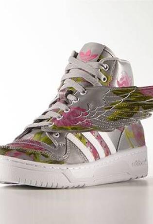 Proljetni must have: Adidas x Jeremy Scott cvjetne tenisice