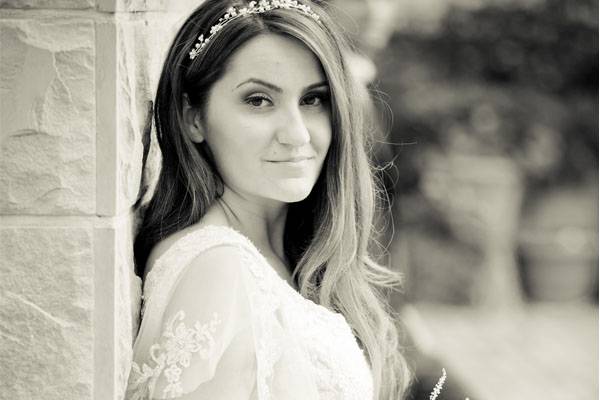 U susret sezoni vjenčanja: Kada mama dizajnira vjenčanicu za svoju kćer