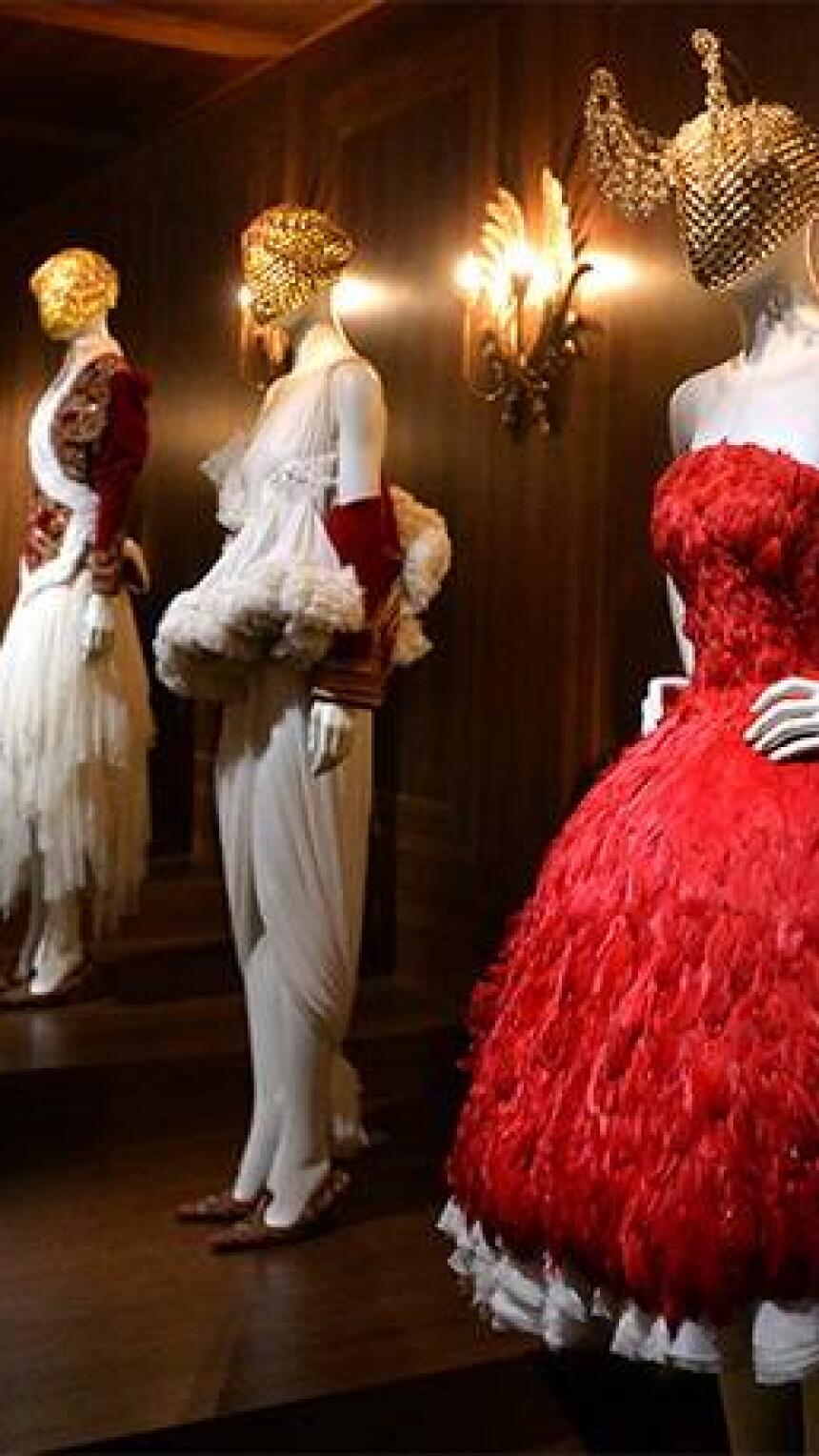 Izložba koju želimo posjetiti: „Alexander McQueen: Savage Beauty“ u Londonu