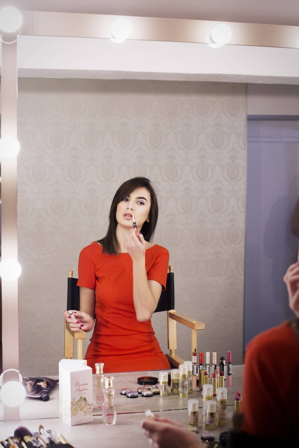 makeup max factor christina aguilera modamo romaticna look 01