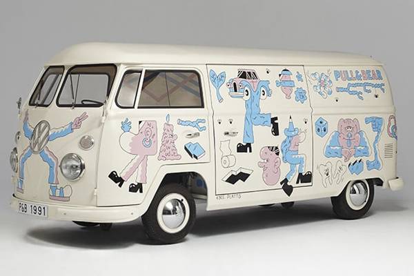 Popularni Volkswagen klasik odjeven u Pull&Bear uzorke