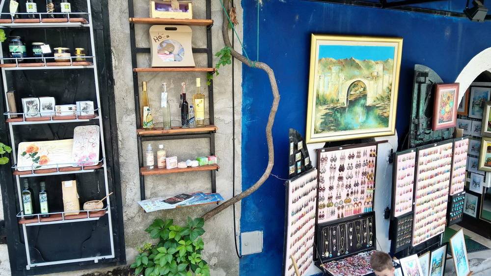 12 lumia mostar suveniri1