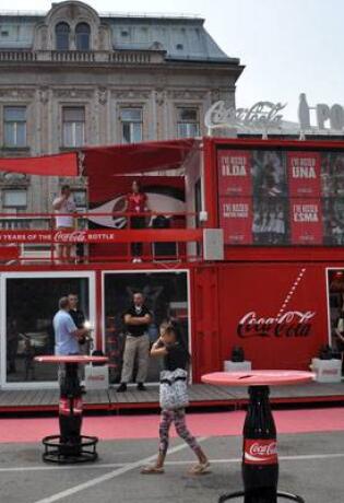 Večeras u Sarajevu otvoren Coca-Cola Pop-up Store!