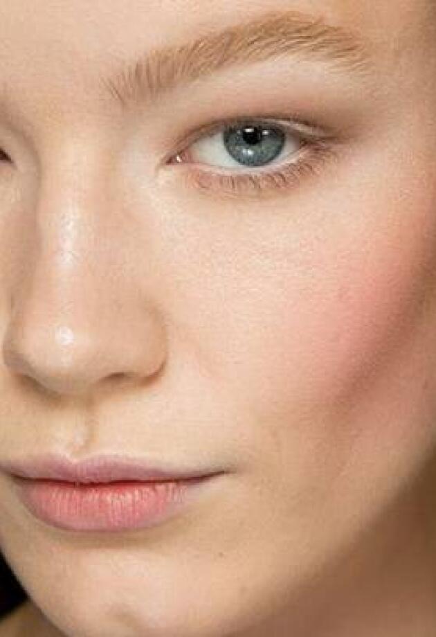 U par koraka do savršenog prirodnog make-up looka