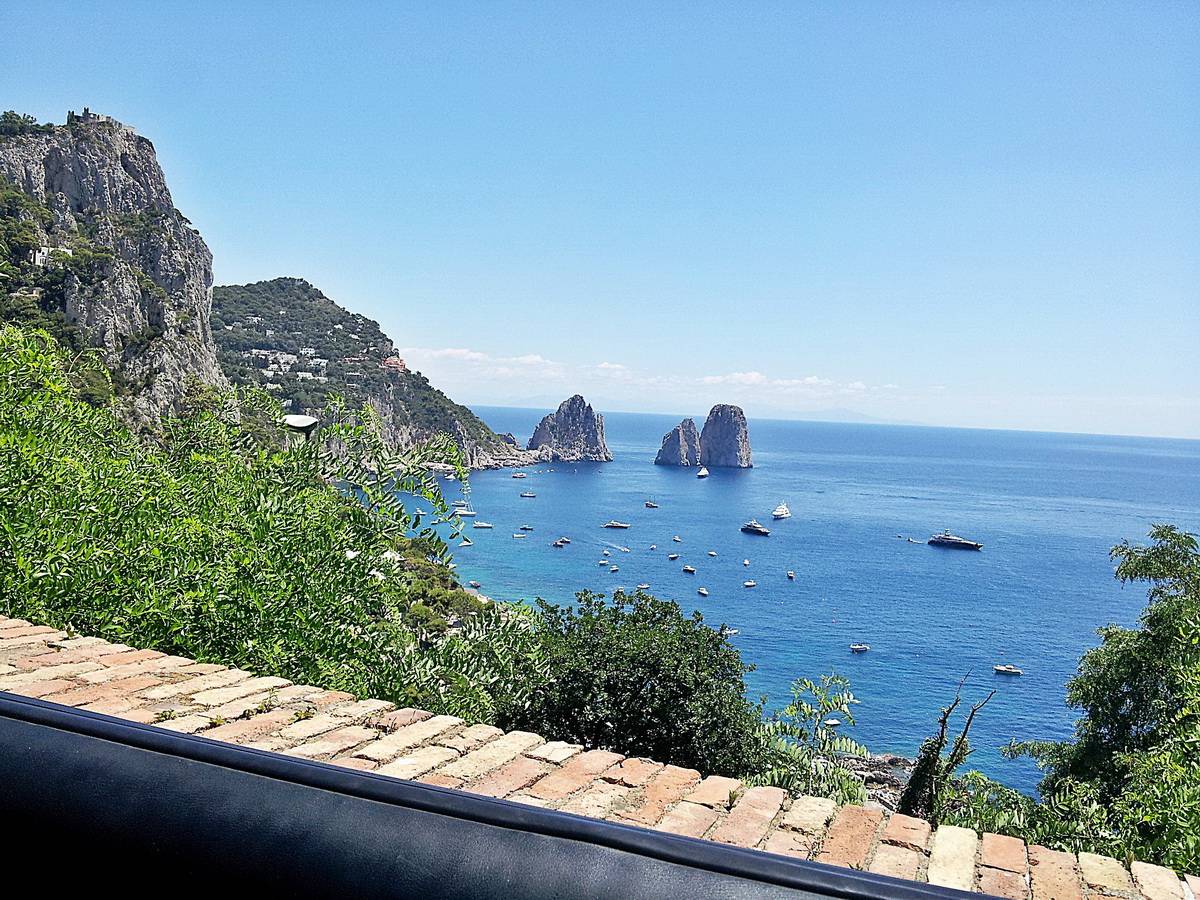 09 capri faraglione