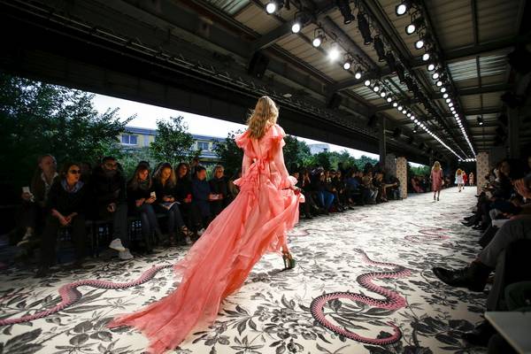 Romantična vintage bajka u proljetnoj Gucci kolekciji