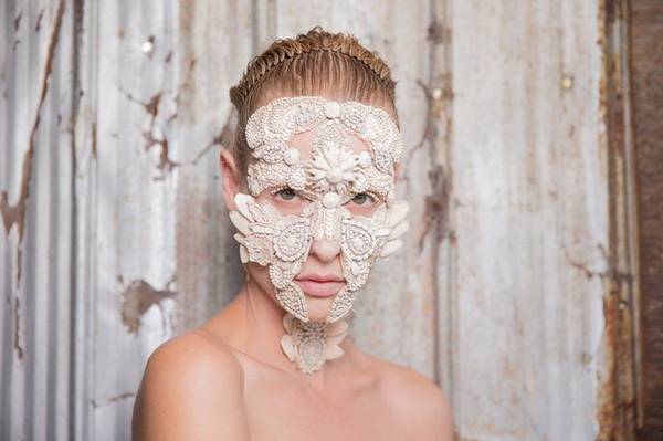 Ručno izrađene Givenchy maske za lice kao umjetničko djelo