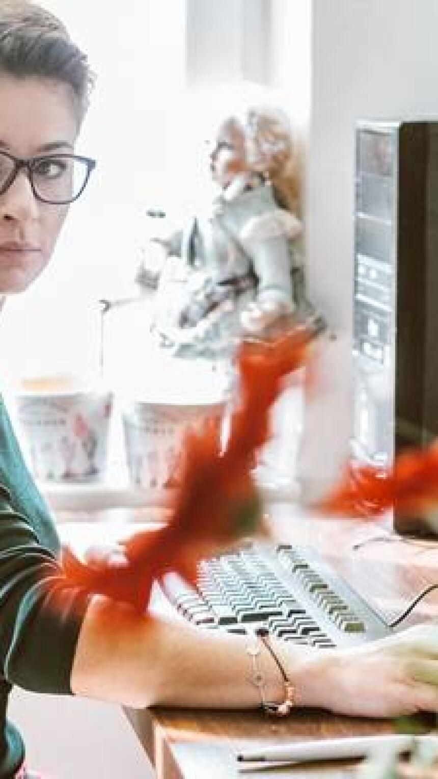 MODAMO.zaviruje: U jedan radni dan Elameri Škrgić Mikulić, urednice Azra magazina