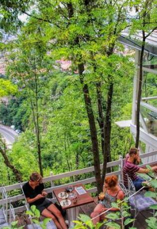 Caffe Kamarija  - šarmantan caffe s jedinstvenim pogledom na Sarajevo
