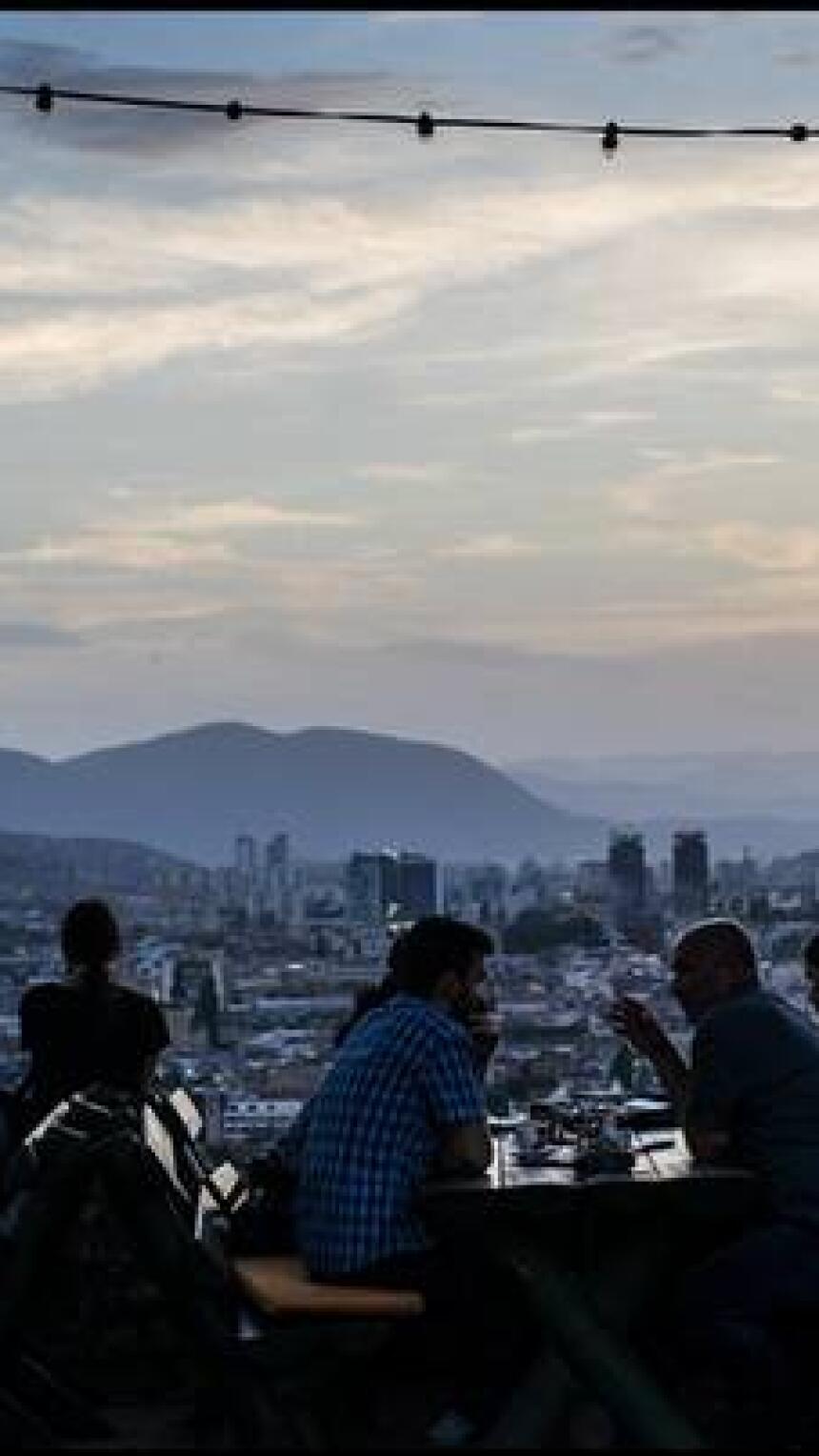 Putovanje Sarajevom kroz fotografije i pero novinara The New York Timesa