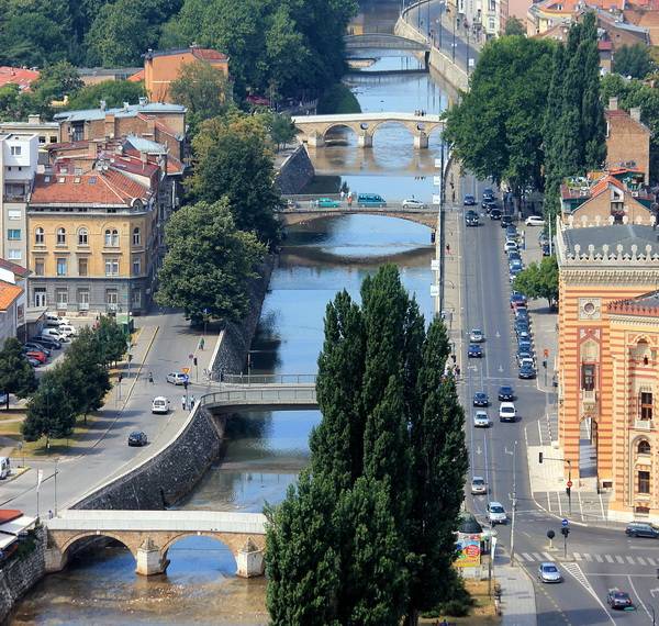 02 Sarajevo Miljacka mostovi