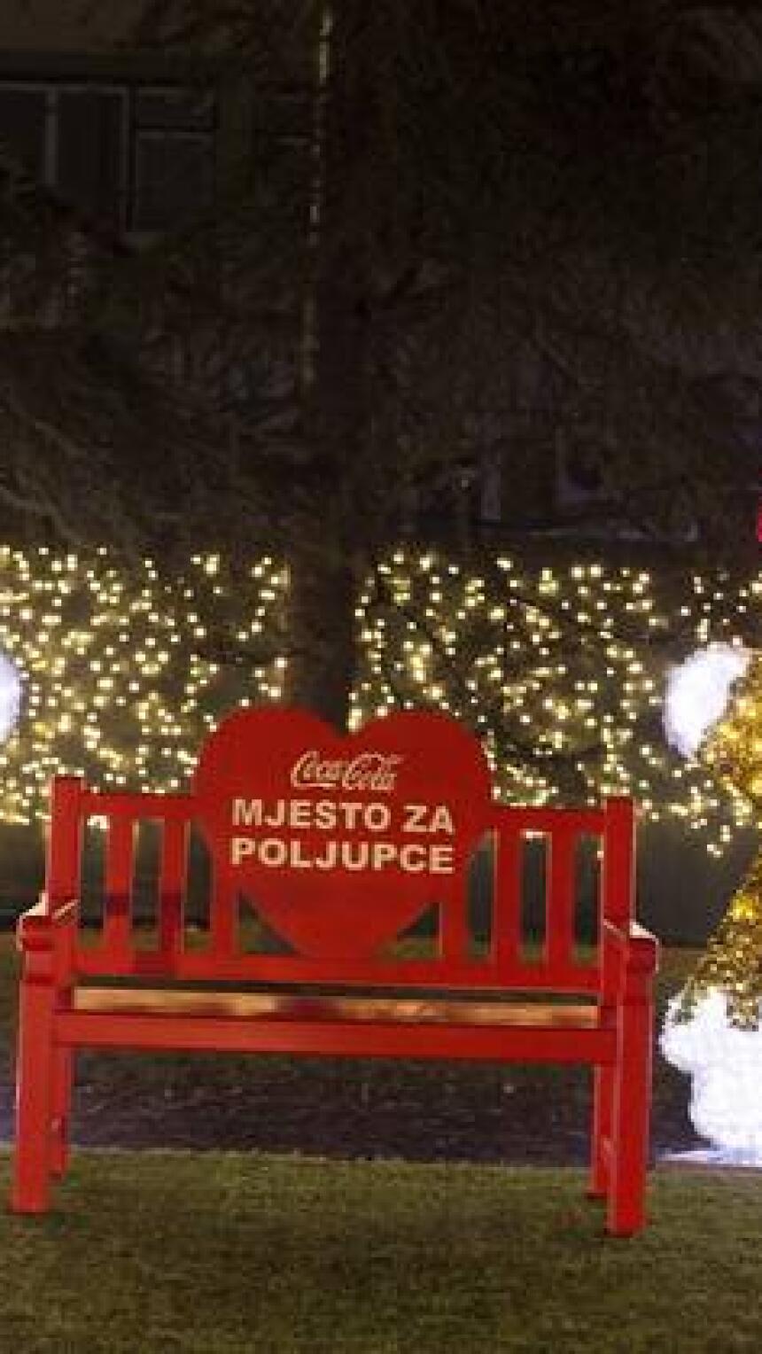 Foto dnevnik: Donosimo vam blagdansku atmosferu sa ulica Sarajeva