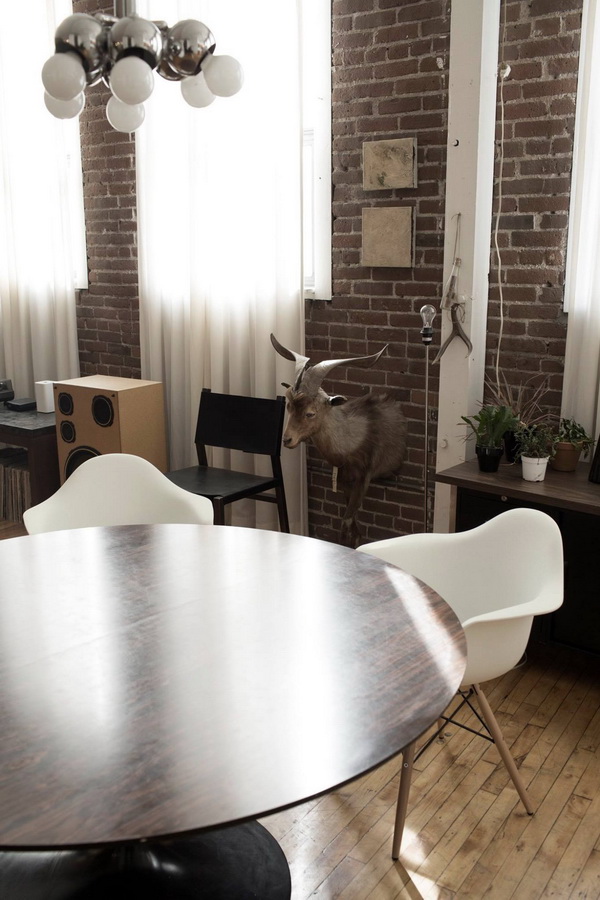 eames stolice dom 6