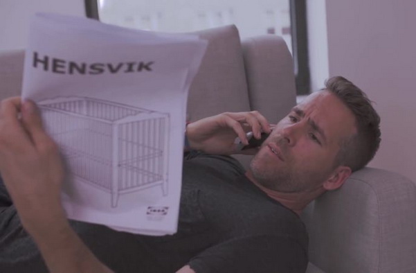 Kako izgleda kad Ryan Reynolds pokuša složiti dječji IKEA krevetić? Pogledajte video!