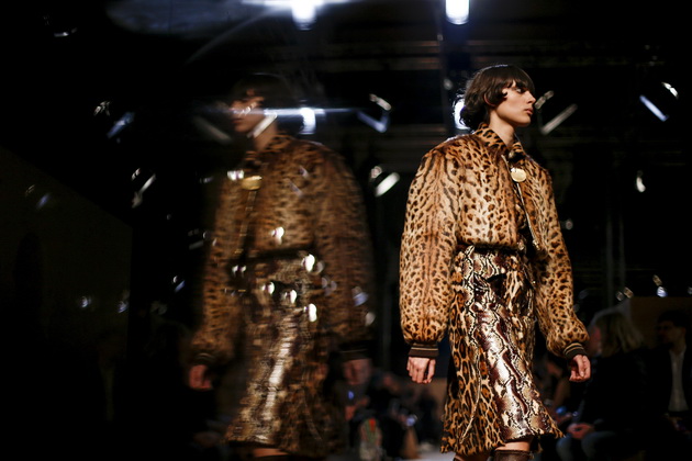 Labirint kao kulisa za predstavljanje mistične Givenchy kolekcije
