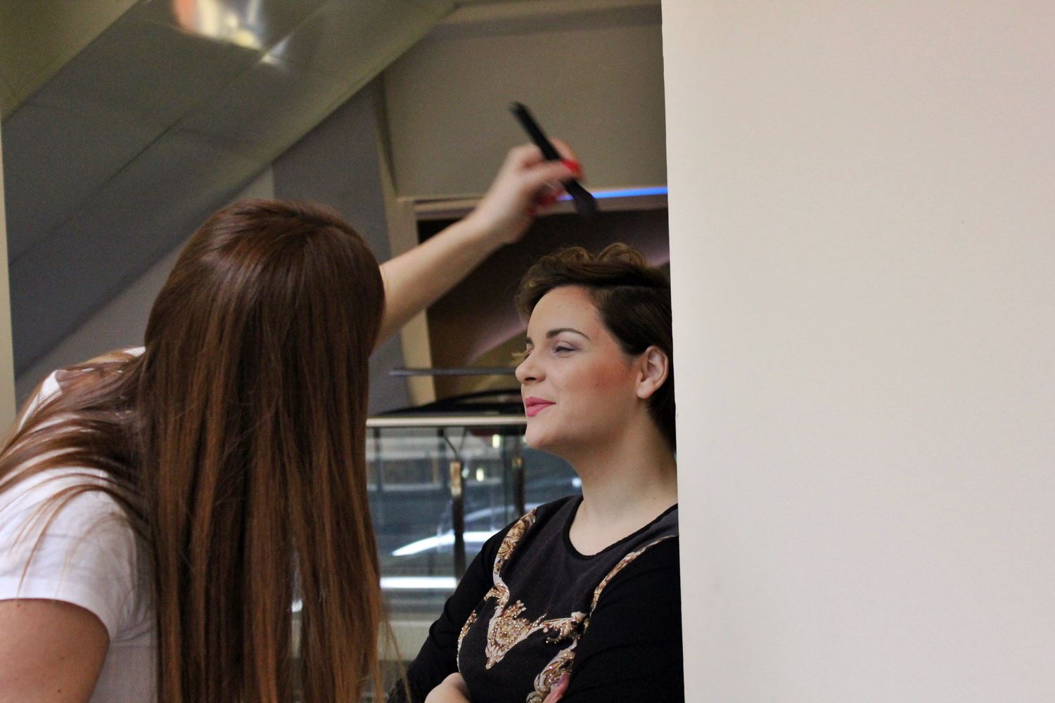 modamo backstage 09