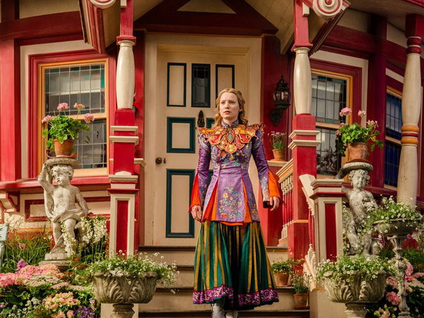 AliceThroughTheLookingGlass movie 6