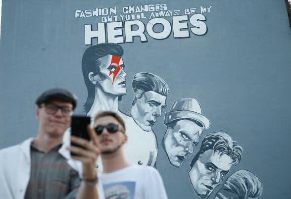 U Sarajevu otkriven mural posvećen legendarnom britanskom glazbeniku
