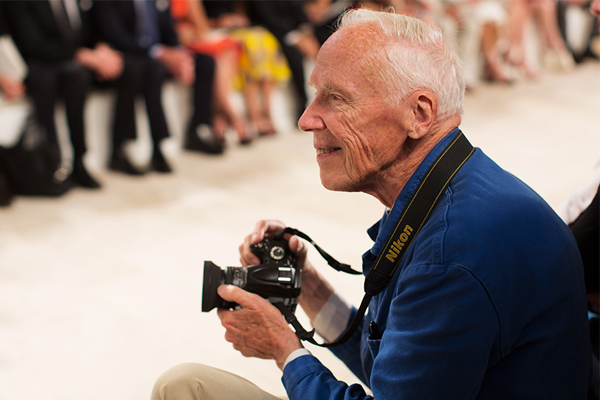 U 87. godini života preminuo legendarni fotograf Bill Cunningham