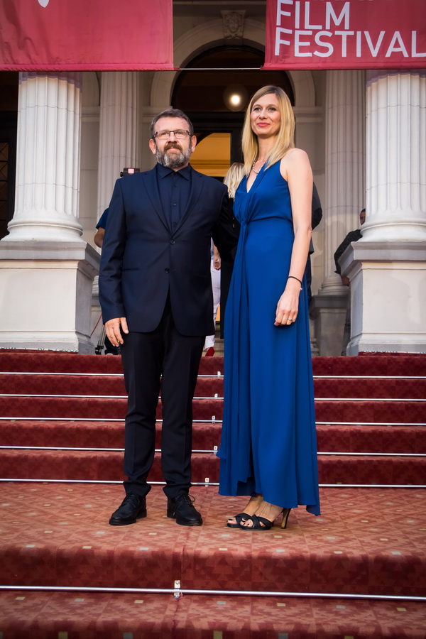 AdrianTitieni ElmaTataragi