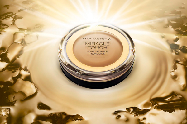NOVO GLAMUROZNO PAKOVANJE MIRACLE TOUCH PUDERA – TAJNA SE KRIJE U JEDNOM ČUDESNOM DODIRU