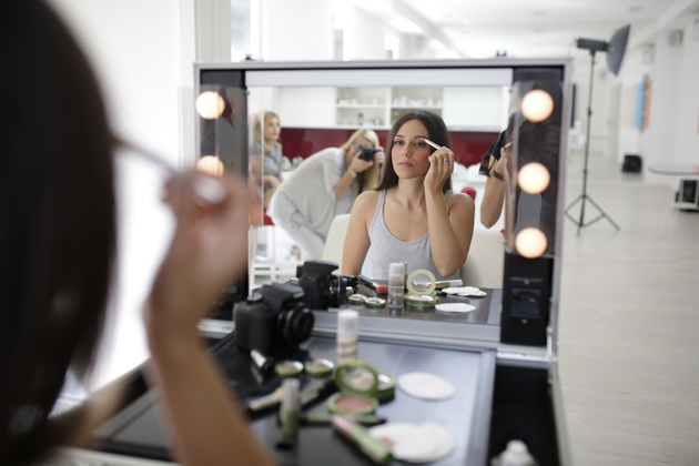 02 dmLOOK making off