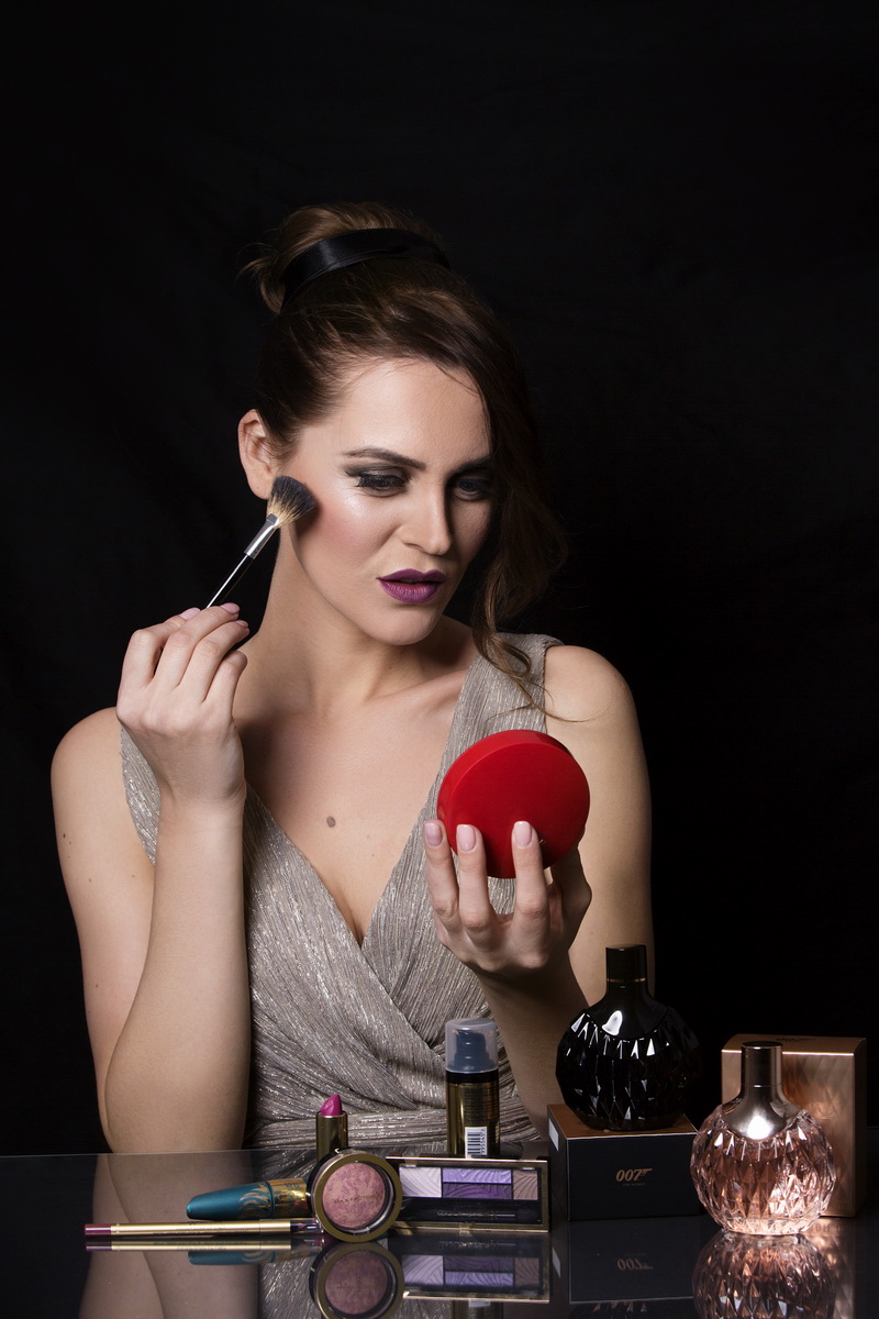 maxfactor jasamdiva makeup 09