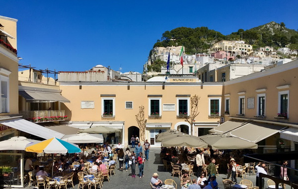 capri 17