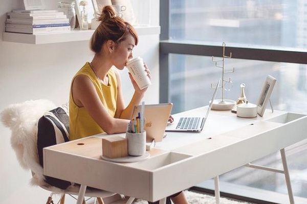 #GIRLBOSS: 3 stvari koje ćete danas napraviti u 5 minuta, a koje će vas poštedjeti cjelodnevnog stresa u ponedjeljak