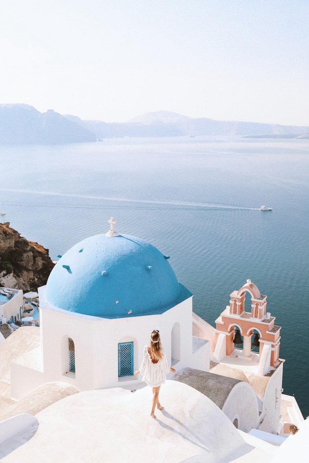 ohhcouture leoniehanne Santorini Greece-9-683x1024@2x