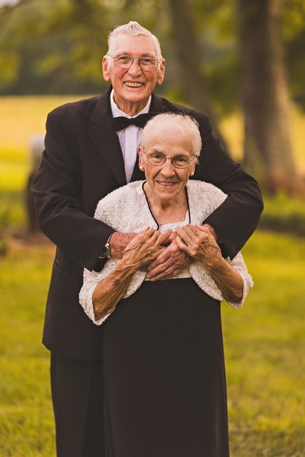 65-Years-of-Marriage-5957c5567e72f  880