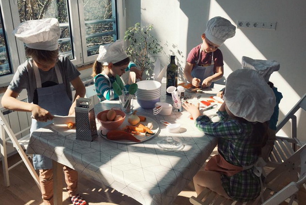 Danni's Little Kitchen: Zabavna i edukativna škola kuhanja za klince u Sarajevu