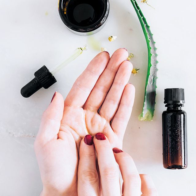 home-remedies-acne-225899-1496702708316-main.640x0c