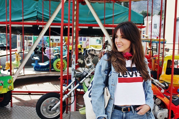 #LIVEINLEVIS: Traperice + majica s natpisom su naša omiljena (pro)ljetna kombinacija