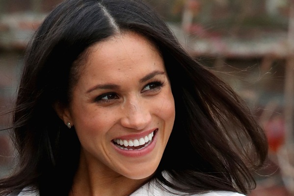 Ovaj ruž u boji mesa obožava i Meghan Markle