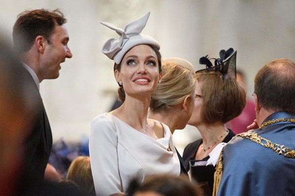 Angelina Jolie izgleda odlično u elegantnoj Ralph & Russo haljini