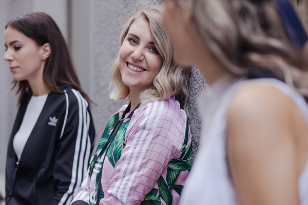 buzz modamo streetstyle adidas backstage 5