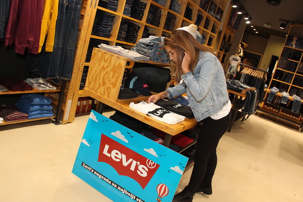 levis11