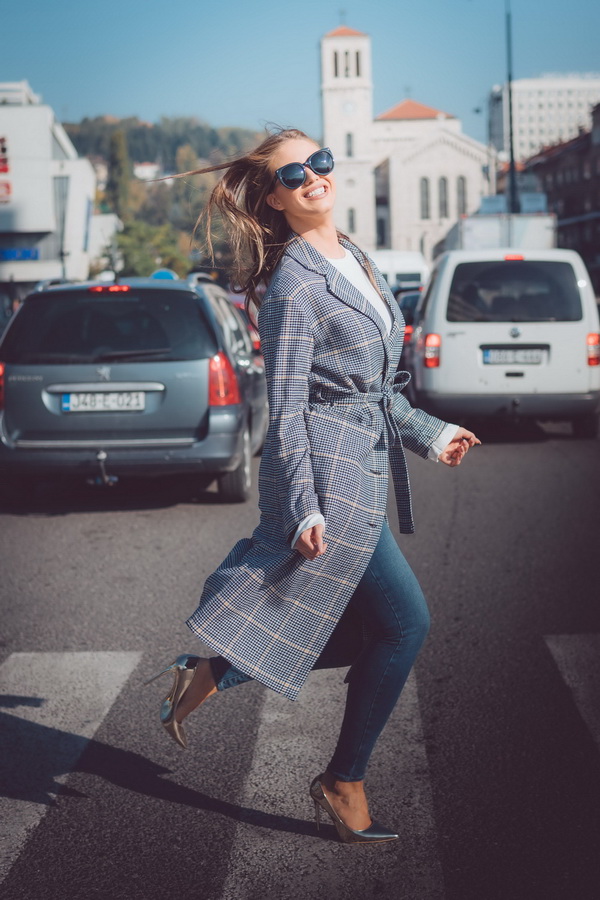 modamo levis ana bavrka 02 01