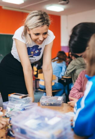 CHICovnik x IT Girls x Bingo: Od danas djevojčice u Mostaru počinju s prvim Arduino robotičkim projektima!
