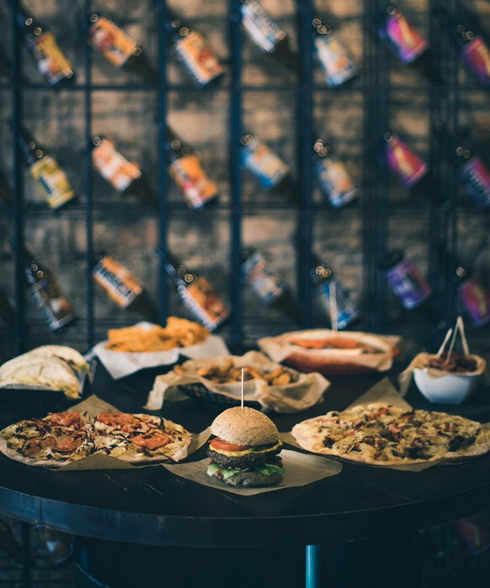 Jeste li već posjetili BISTro - pub u Sarajevu s zanimljivom gastro ponudom i industrijskim uređenjem?