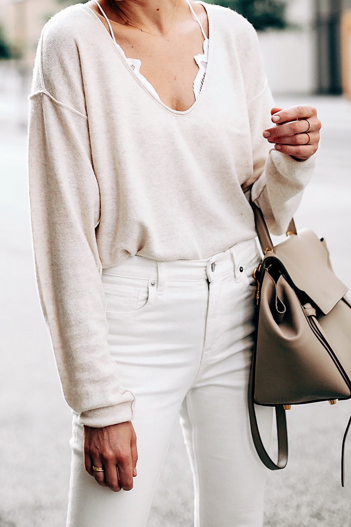 Bralette grudnjaci koje ćemo nositi ispod oversized pletiva 