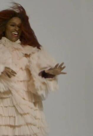 Chaka Khan, Natalie Martinez, Brenda Song... u IT jakni bh. brenda Kaftan Studio krase stranice svjetskih magazina