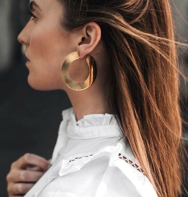 Trendi modeli naušnica koji će začiniti svaki vaš look