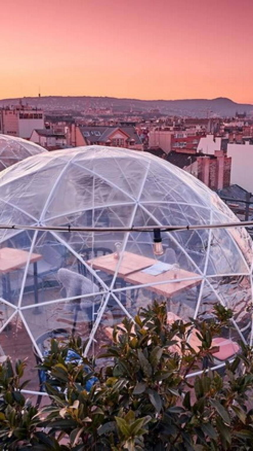 Zavirite u rooftop bar u Budimpešti s neodoljivim kupolama idealnim za zimska druženja